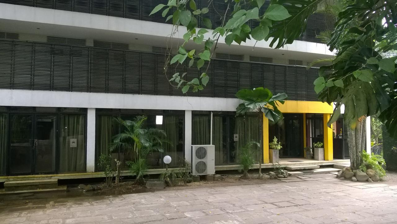 Nilani Hotel Ratnapura Exterior photo